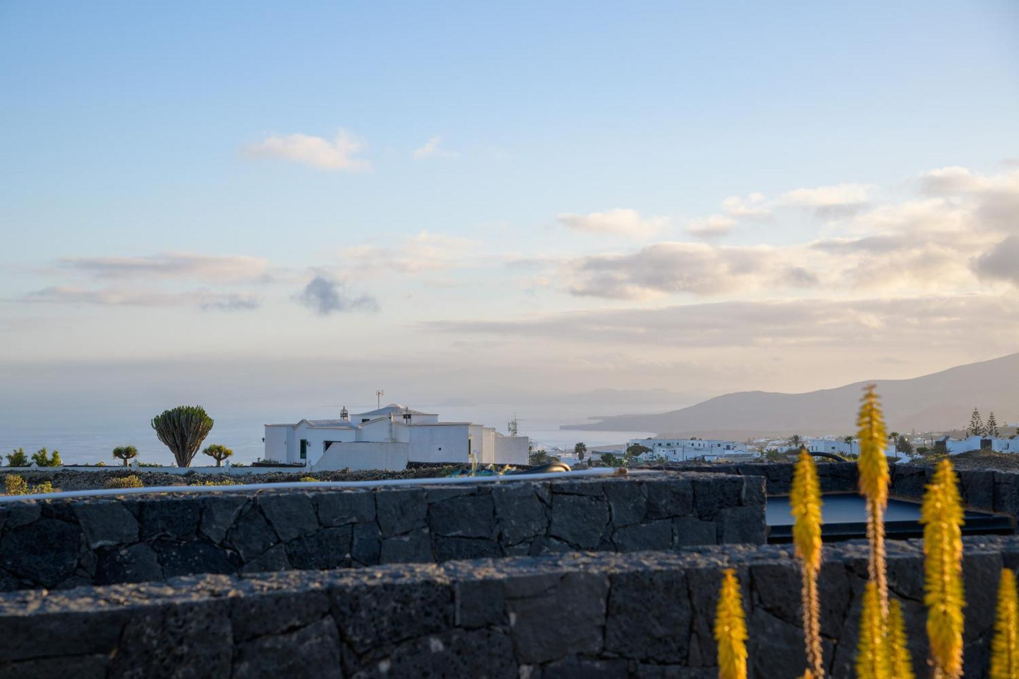 Villa Ainara Tías Buitenkant foto